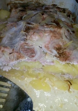 Emeletes hús recept fotója