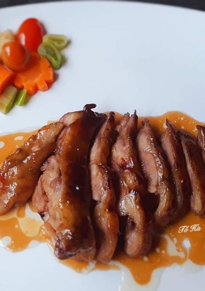 Hình của món Đùi VỊT đút lò sốt Teriyaki.