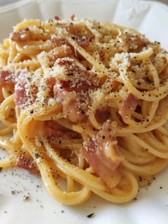 Una foto de Pasta carbonara