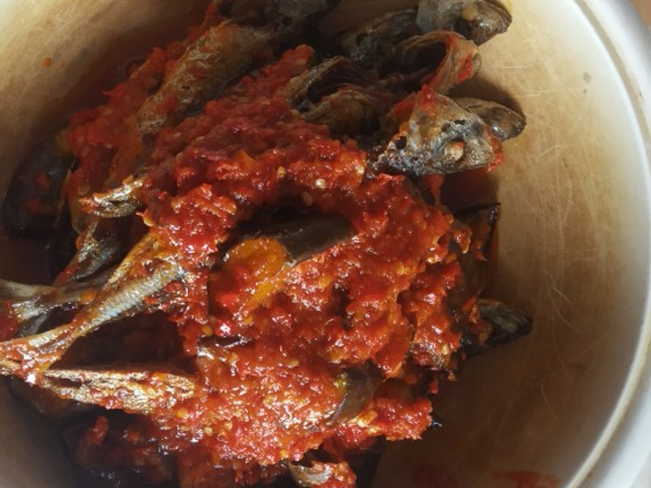 Resep: Sambal terong ungu sama ikan dencis Irit Anti Gagal