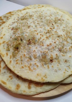Une photo de Pain farci(pizza marocaine) 🍕