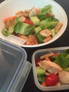 A picture of Chicken Green Salad.