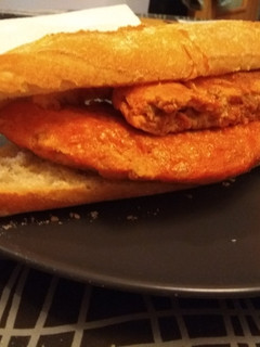 Una foto de 🥖 Bocadillo de tortilla de picadillo