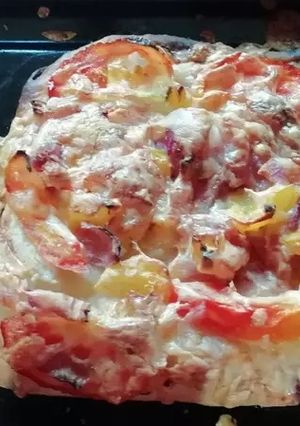 A picture of Pizza.
