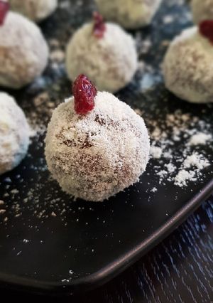 A picture of Cranberry Choco Peda.