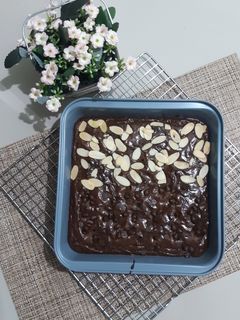 Foto resep Fudgy Brownies (Shiny Crust) - Bisa pakai oven tangkring