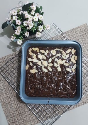 Foto resep Fudgy Brownies (Shiny Crust) - Bisa pakai oven tangkring