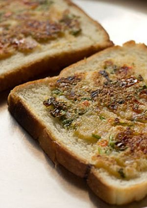 A picture of Sooji Bread.
