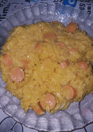Una foto de Risotto de arroz con salchichas