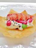 Gambero di Mazara, ricotta, salsa di lamponi e cestino di pasta fillo croccante