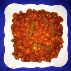 Fava beans karahi A picture of Fava beans karahi.