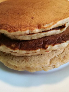 Almás, fahéjas amerikai palacsinta recept fotója