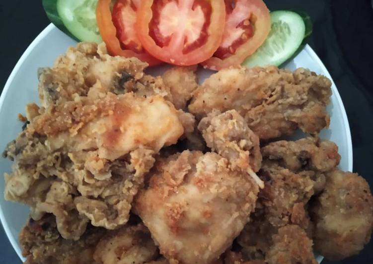 Fried chicken mantul