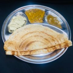 A picture of Samai dosa/ little millet dosa.