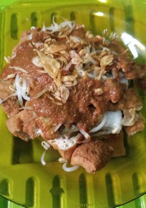 Foto resep Nasi Lengko Saus Kacang