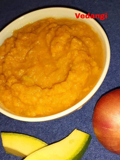 A picture of Raw Mango & Onion Chutney.