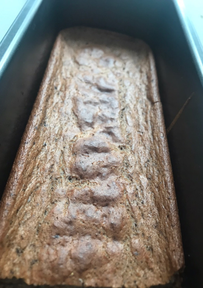 Una foto de Bizcocho de copos de avena, fresas y chocolate