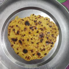 A picture of Besan chilla.