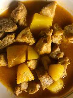 Una foto de Papas guisadas con carne