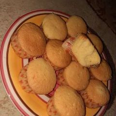 A picture of Cupcake.