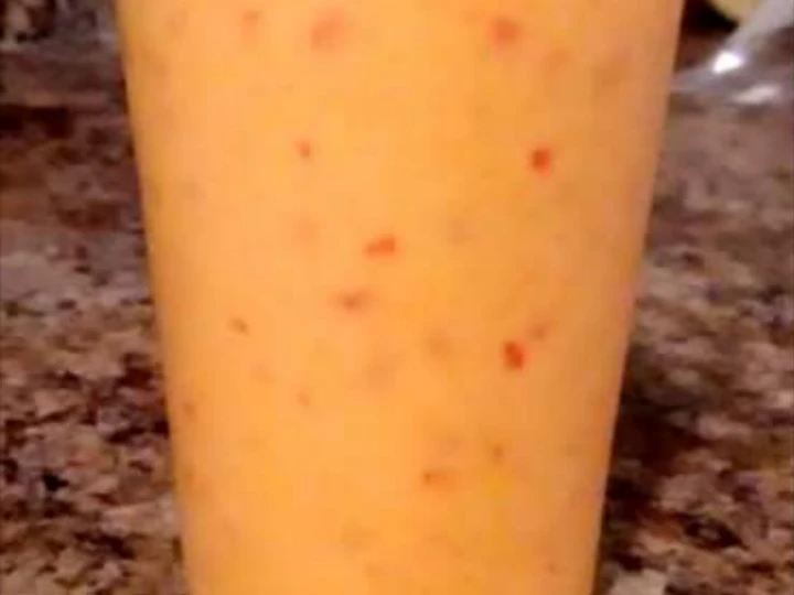 Easy Way Make Recipe Red Bell Pepper, Mango, Orange Tang Smoothie that is Awesome, Can Spoil the Tongue}