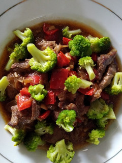 Foto resep Beef teriyaki with brokoli paprika merah