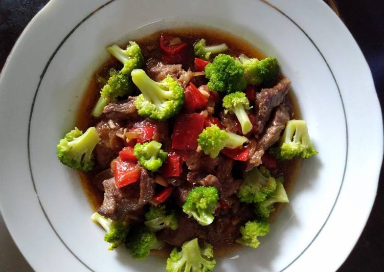  Resep  Beef Teriyaki With Brokoli Paprika Merah Oleh Rizka