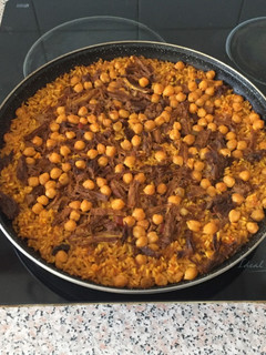Una foto de Arroz al horno con costillas desmenuzadas de ternera