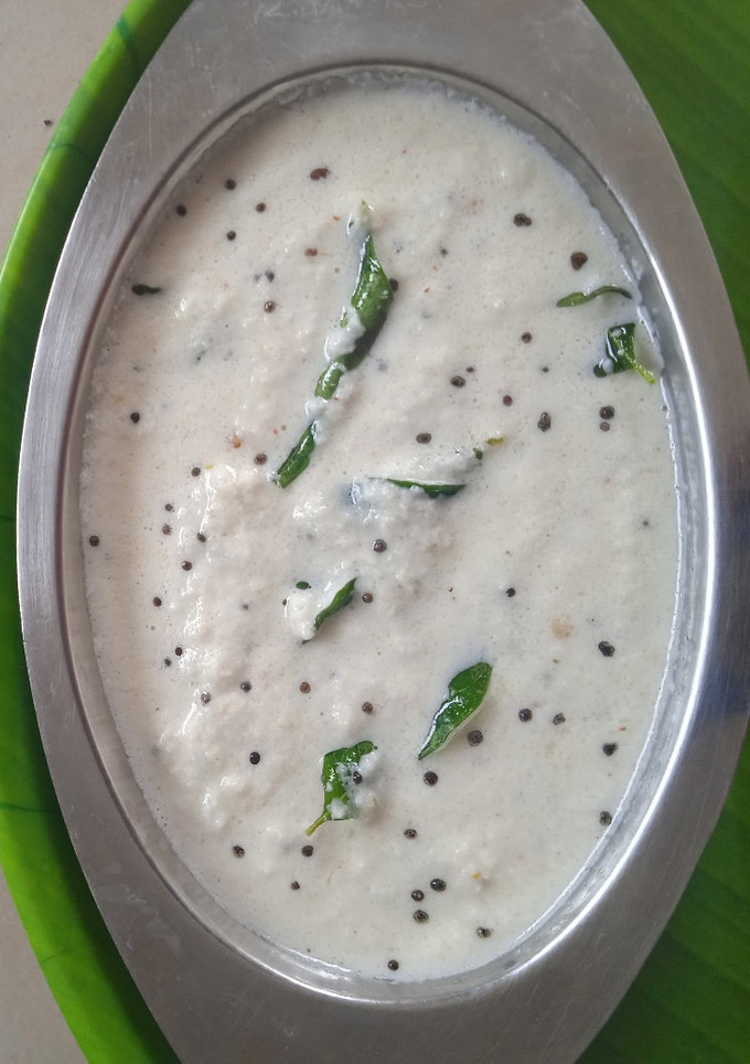 கிராமத்து ஸ்டைல் தேங்காய் சட்னி செய்முறை முக்கிய புகைப்படம்