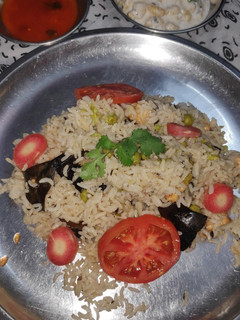 मटर पुलाव (matar pulao recipe in Hindi) रेसिपी मुख्य फोटो