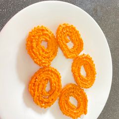 A picture of Chettinad Special Spicy Murukku.