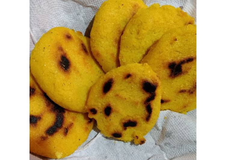 Steps to Prepare Favorite Arepas de polenta