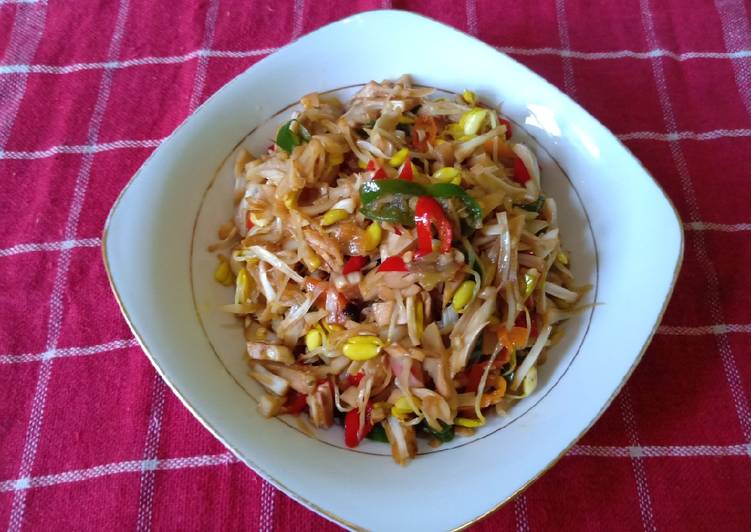 Langkah Mudah untuk Menyiapkan Tumis Nangka Muda With Kecambah Kedelai yang Enak