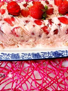 صورة لوصفة ليزي كيك بالفراولة 🍓