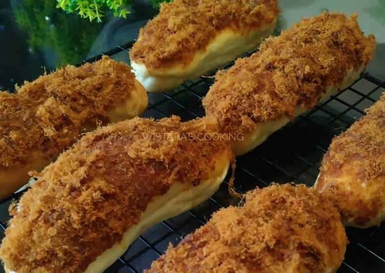 Floss Bun / Roti Abon