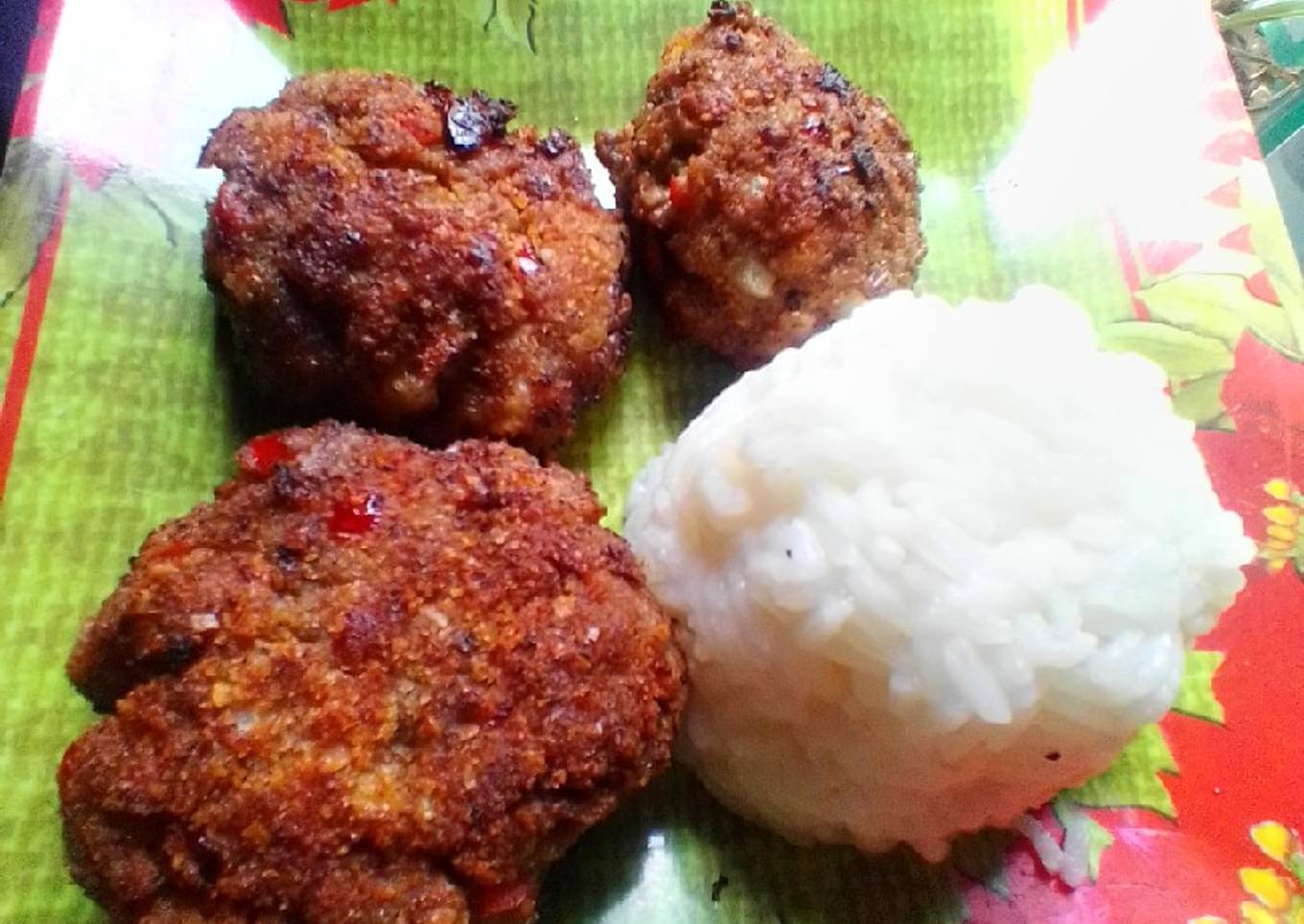 Mini albóndigas con arroz