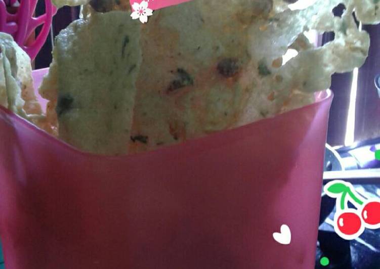 Rempeyek kacang tanah