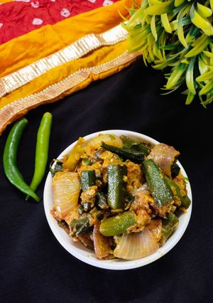 भिन्डी दो प्याज़ा (bhindi do pyaza recipe in Hindi) रेसिपी मुख्य फोटो