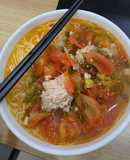 Bún thịt viên cà chua