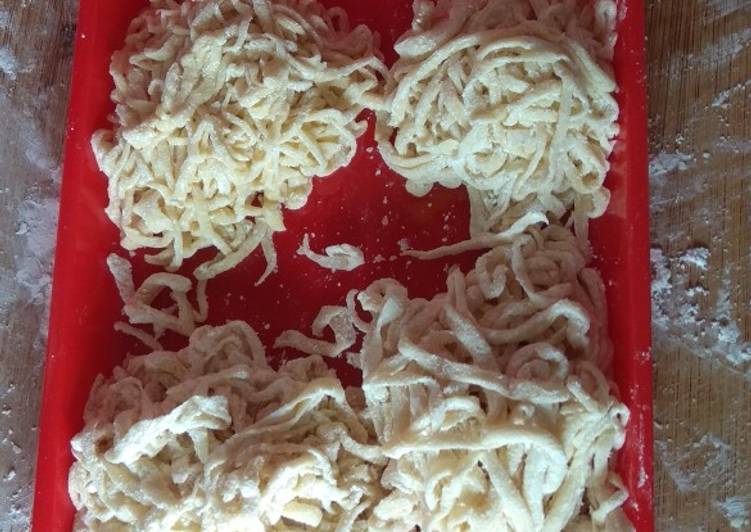  Resep  Mie homemade tanpa alat mpasi  1  tahun  oleh 