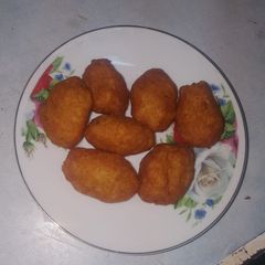 A picture of Crispy potato tots#author marathon.