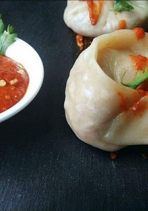 A picture of Veg Momos and Noodles Momos.