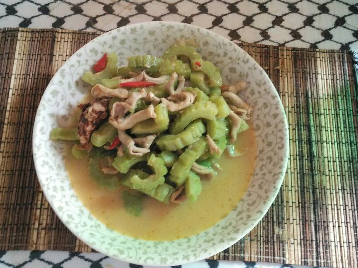 Resep Tumis Pare vc Usus ayam yang Bikin Ngiler