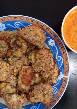 Una foto de Buñuelos de zucchini y choclo al horno