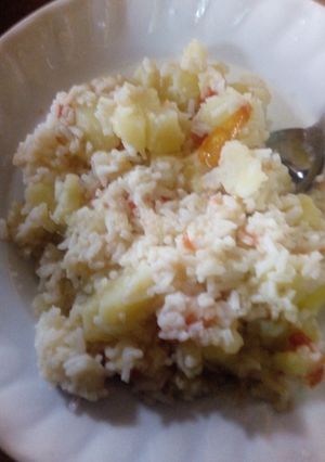 A picture of Rice with viazi.