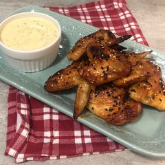 A picture of Honey-Sriracha-Soy Sticky Wings.