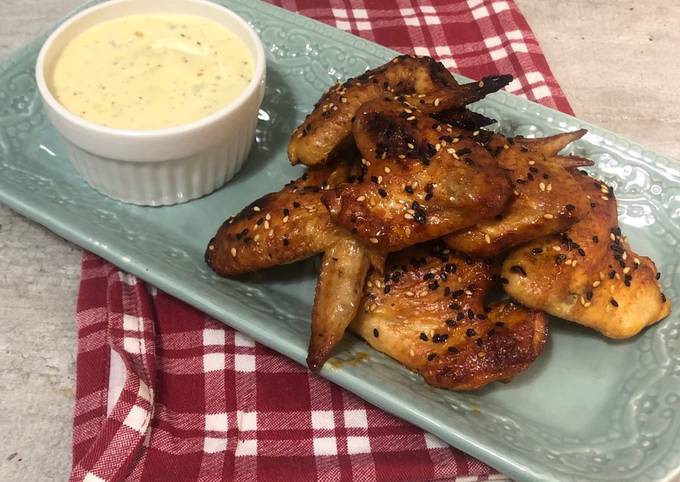 Honey-Sriracha-Soy Sticky Wings