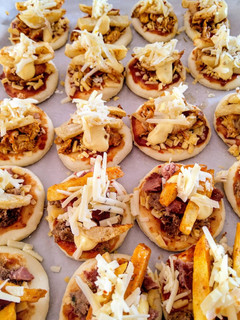 A picture of Arabic Dough Pizza.