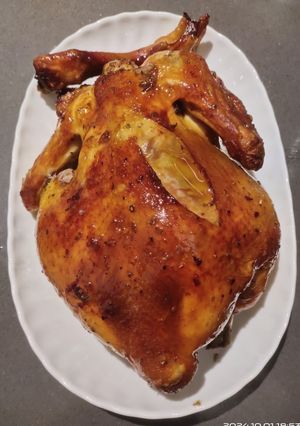 A picture of Roast Whole Chicken.