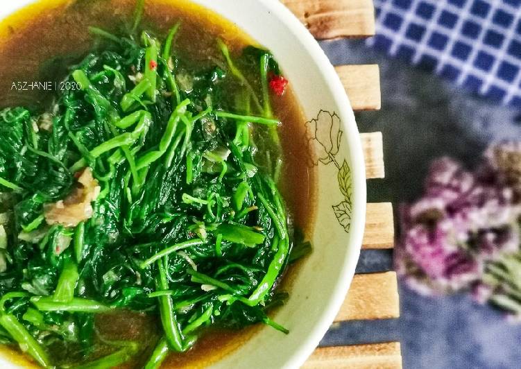 Bagaimana Membuat [sayuran] Kangkung goreng sos tiram yang Bikin Ngiler